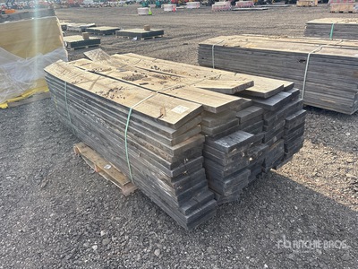 Quantity of (80) 2 in x 10 in x 8 ft SYP تركيبات الإضاءة