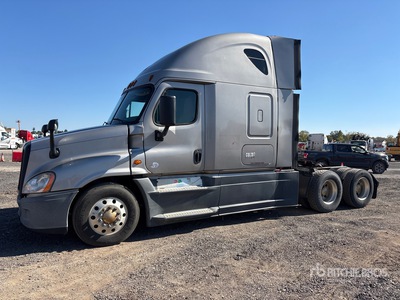 2015 Freightliner Cascadia 125 6x4 T/A Sleeper Truck Tractor