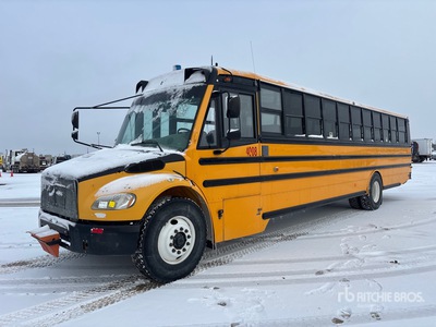 2010 Freightliner B2 4x2 70-Seat Crew Carrier Bus