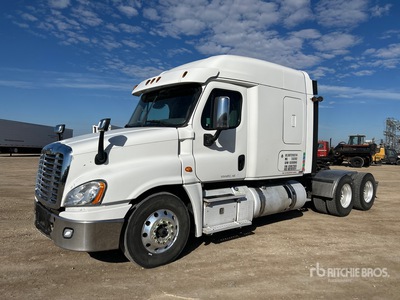 2016 Freightliner Cascadia Sleeper Truck Tractor