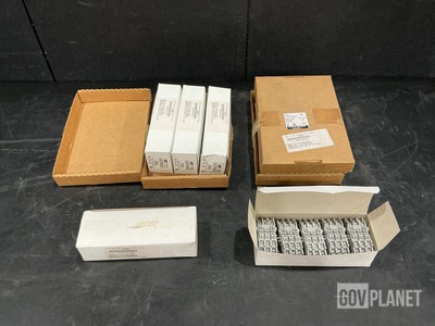 (6,650) Tyco Electronics 27E893 Plug-In Electronic Components Sockets