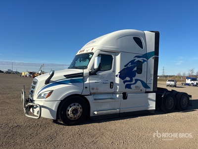 2025 Freightliner Cascadia 126 6x4 Sleeper Truck Tractor