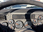 Cab with Luces de advertencia del motor