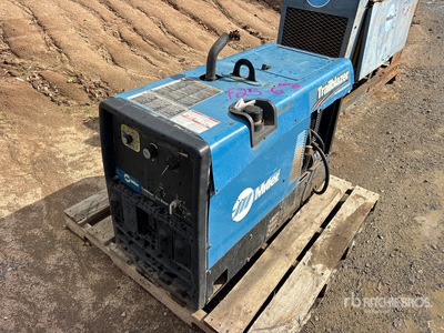 Miller Trailblazer325D Skid-Mounted Multi-Process Soudeuse à moteur