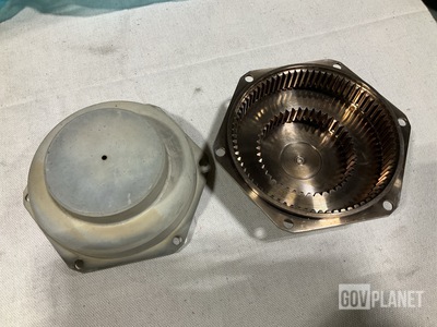 (118) Moog 2044102-1 Gear Actuator Housings