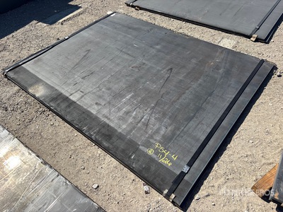 Quantity of (2) Kit Containers 6 ft x 7 ft 10 in (.75 in Thick) Steel Plates (Unused)