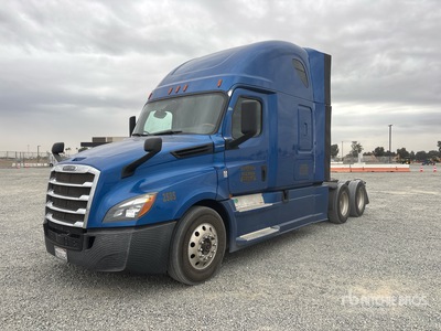 2020 Freightliner Cascadia 126 6x4 Sleeper Truck Tractor