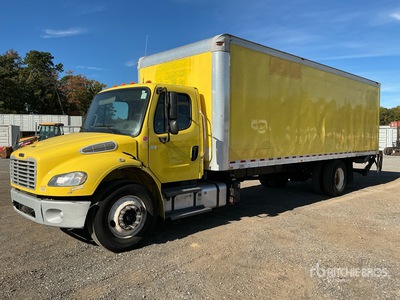 2017 Freightliner M2 106 4x2 Camion fourgon