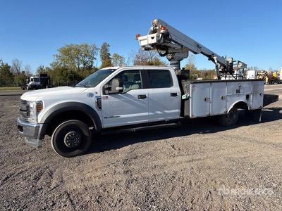 2019 Ford F-550 4x4 Crew Cab Bucket Truck