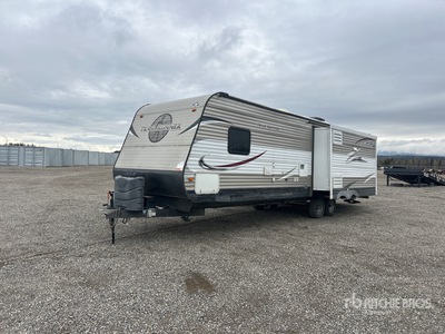2015 Heartland Trail Runner 35 ft T/A عربة سفر