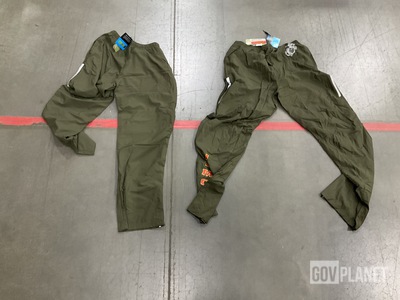 (590) Pairs of USMC Athletic Pants