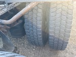 4 Underbody - Truck with 
