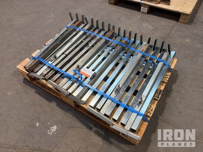 Quantity of Sign Board Brackets