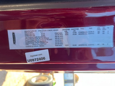 2018 Freightliner Cascadia 126 6x4 T/A Sleeper Truck Tractor (Inoperable)