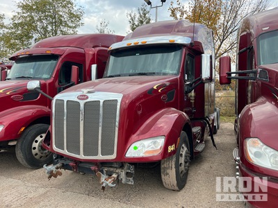 2021 Peterbilt 579 6x4 Cabeza Tractora Cabina Dormitorio (Inoperable)