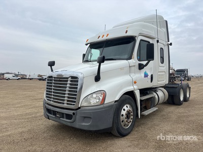 2013 Freightliner Cascadia 125 6x4 Cabina con cuccetta per trattore stradale