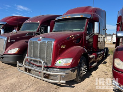 2021 Peterbilt 579 6x4 Cabeza Tractora Cabina Dormitorio