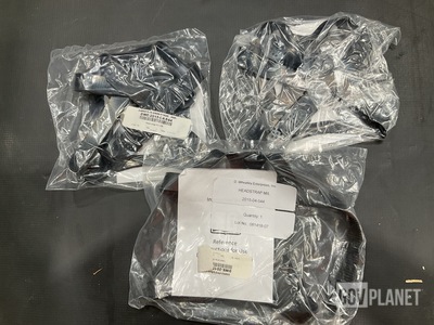 (46) D. Wheatley 2015-04-544 Headstraps