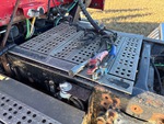 4 Underbody - Truck with 