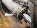 Hydraulics with Bucket Tilt Cylinders