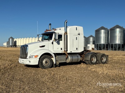 2008 Peterbilt 386 T/A Sleeper Truck Tractor