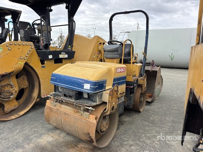 2006 Cat CB224E Double Drum Roller