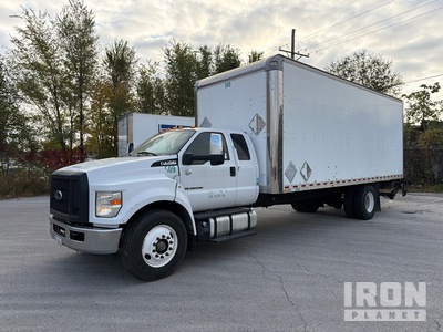 2016 Ford F-750 Super Duty 4x2 Van Truck