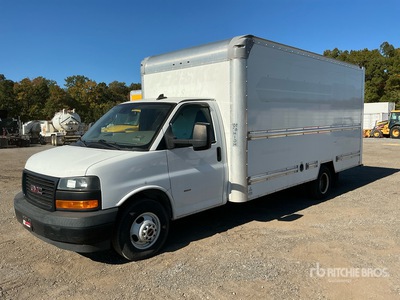 2020 GMC Savana 3500 4x2 Furgonetka