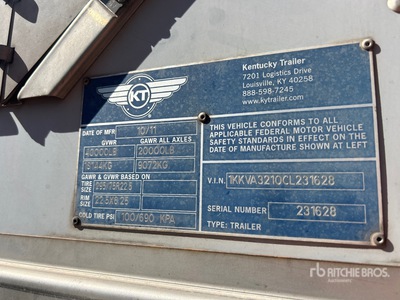 2012 Kentucky 32 ft S/A Van Trailer