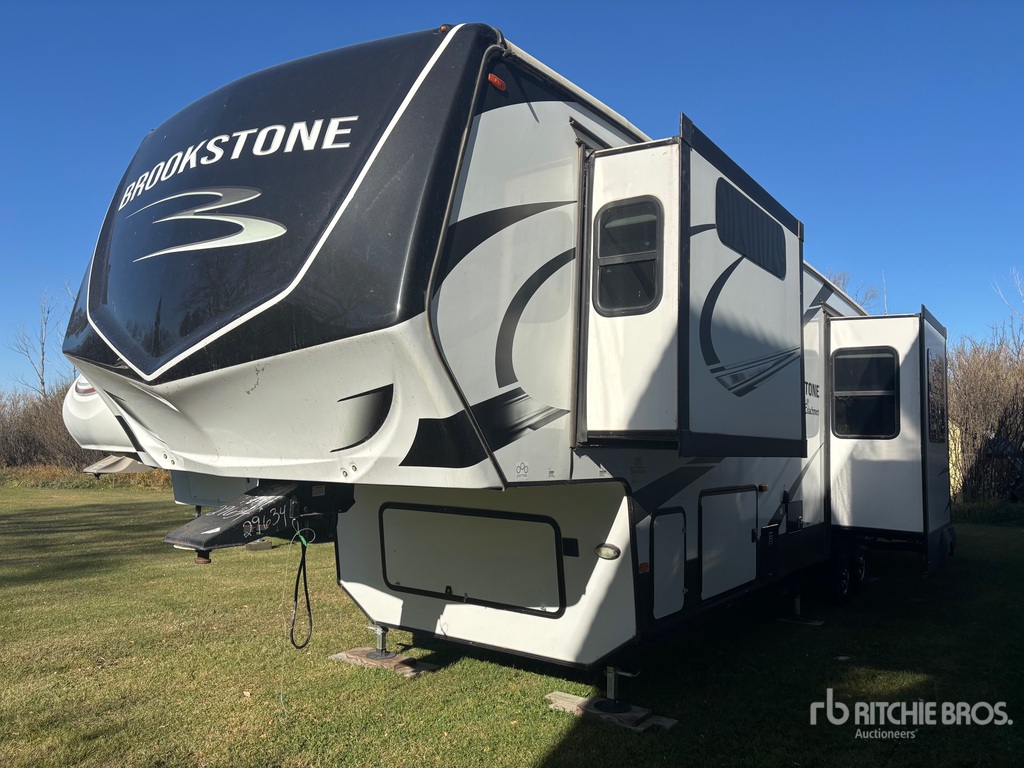 General Appearance with Featured Photo