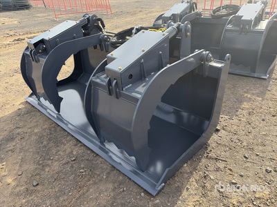 2026 Skyway BSSHG-1720 68 in Skid Steer Grapple Bucket (Unused)