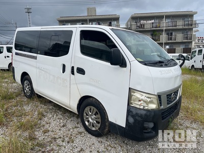 2016 年 Nissan NV350 Caravan Passenger Van
