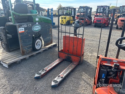 Toyota 7HBW23 4500 lb Electric Transpalette