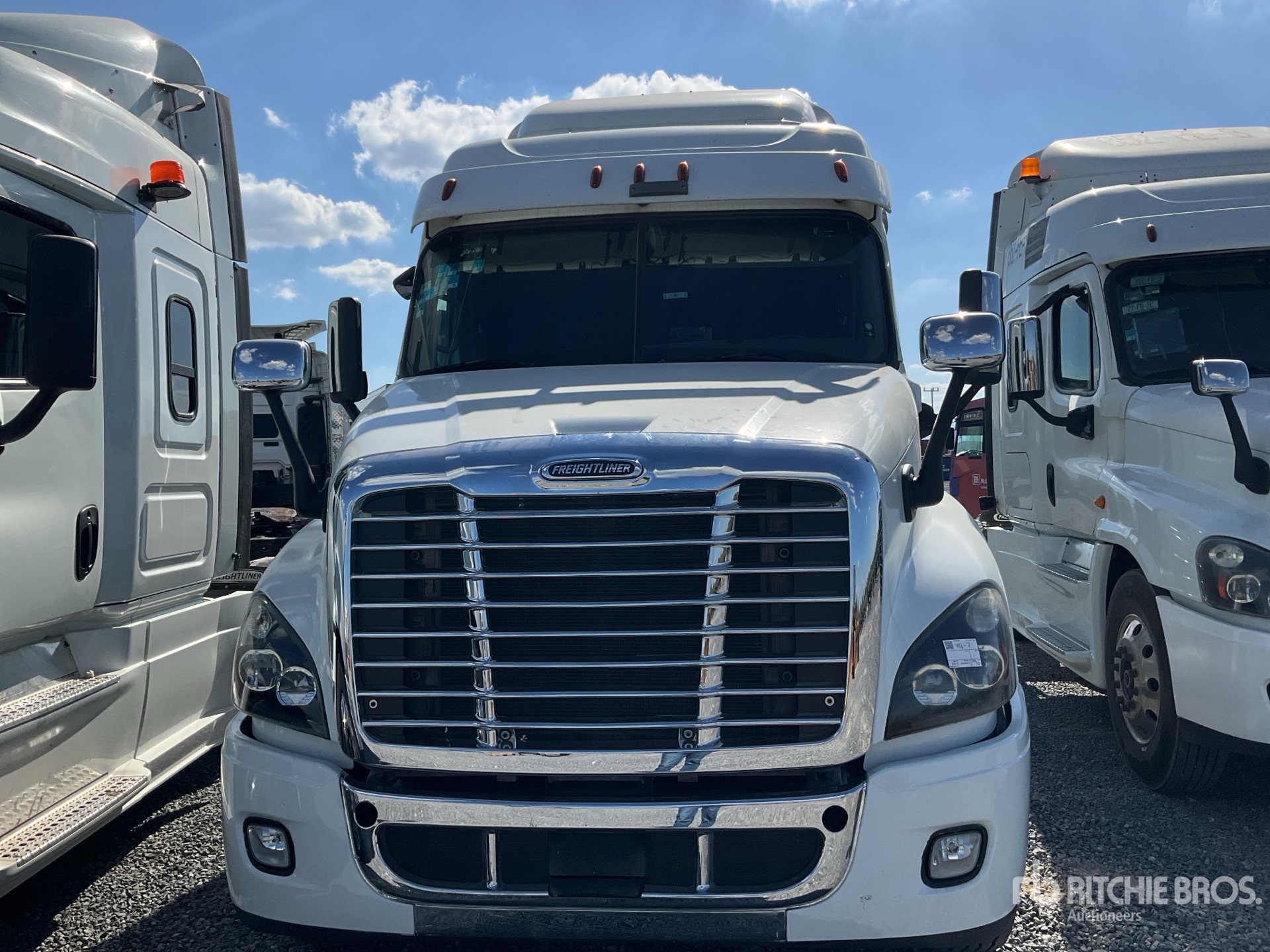 2018 Freightliner Cascadia 125 6x4 Tractocamion con Dormitorio / Sleeper Prime Mover