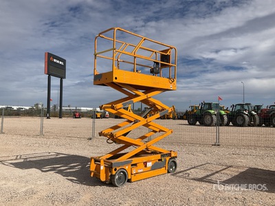 2007 Haulotte COMPACT8 Electric Scissor Lift