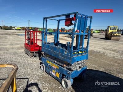 2013 Genie GS-1532 Scissor Lift (Inoperable)