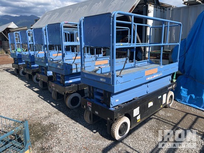 2006 Aichi SV06B Electric Scissor Lift