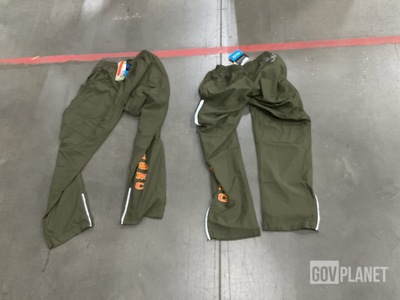 (636) Pairs of USMC Athletic Pants