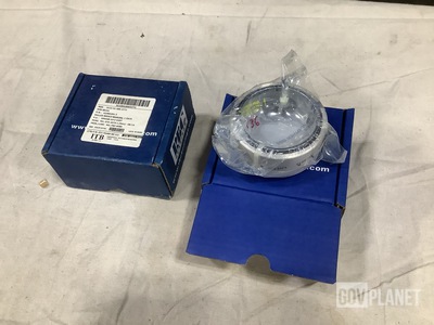(156) Industrial Tectonics Bearings 423RS251-2 Roller Needle Bearings