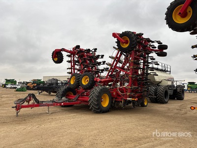 2023 Bourgault 3330SE PHD 83 ft Air Drill