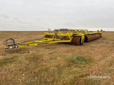 2019 Degelman LR8080 80 ft Land Roller