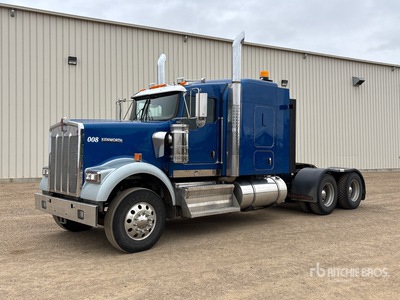 2020 Kenworth W900 6x4 Cabeza Tractora Cabina Dormitorio