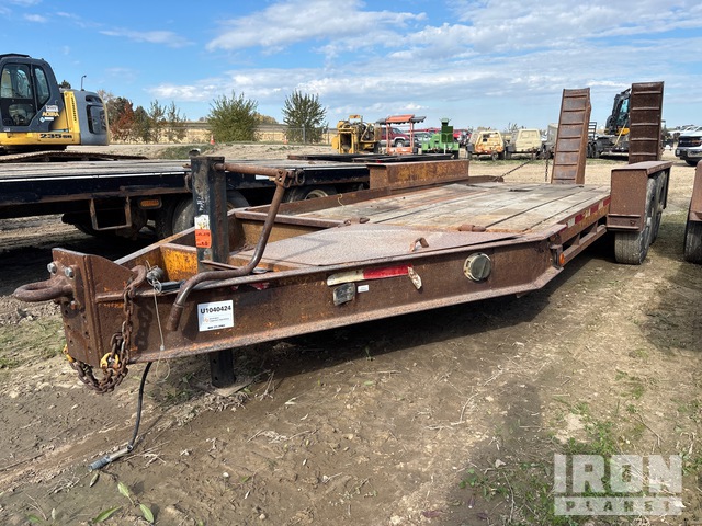 1999 Belshe 15000 lb 18 ft T/A Equipment Trailer