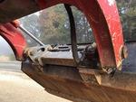 Chassis with Quick Coupler to Arms Pins