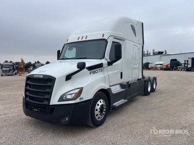 2022 Freightliner Cascadia 126 6x4 Sleeper Truck Tractor