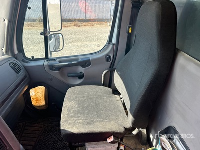 2014 Freightliner 6x4 T/A Dump Truck