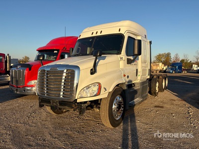 2017 Freightliner Cascadia 125 8x4 Tri/A Sleeper Truck Tractor (Inoperable)