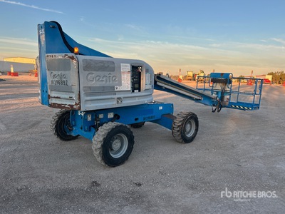 2015 Genie S-40 4WD Diesel Telescopic Boom Lift