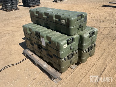 (5) Shipping Cases