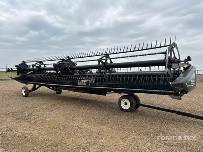 2017 MacDon FD75 35 ft Draper Combine Header